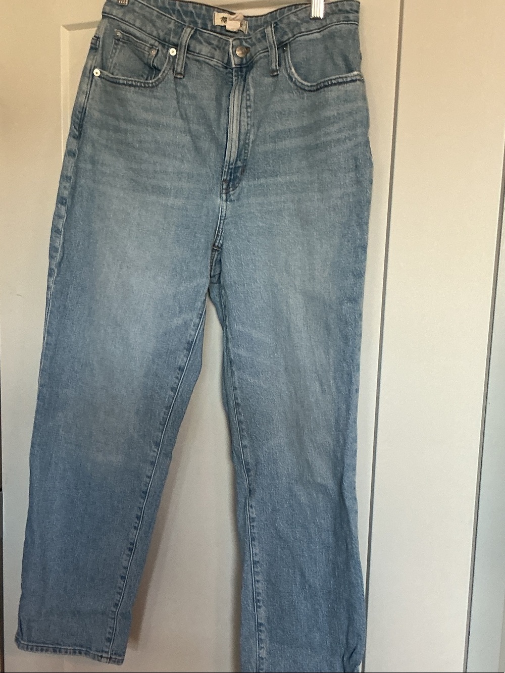 Madewell Straight Leg Jeans in Light Blue Wash